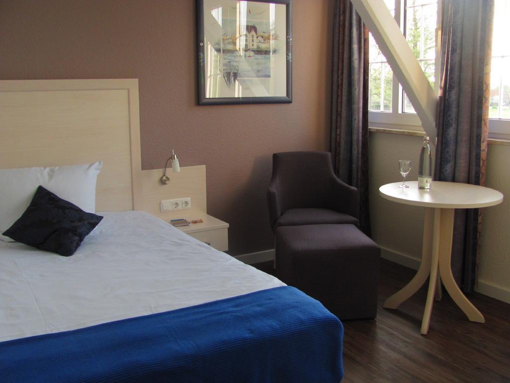 שיליג Landhotel Alte Schule - Hotel Garni חדר תמונה